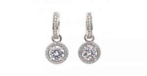 Solitaire Earrings: Buy Diamond Solitaire Earrings online.
